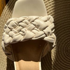Sincerely Jules Woven Slide Sandal in Cream
